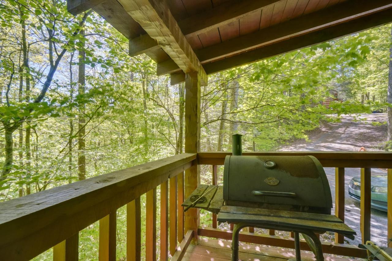 Gatlinburg Cabin With Hot Tub About 6 Mi To Downtown! エクステリア 写真