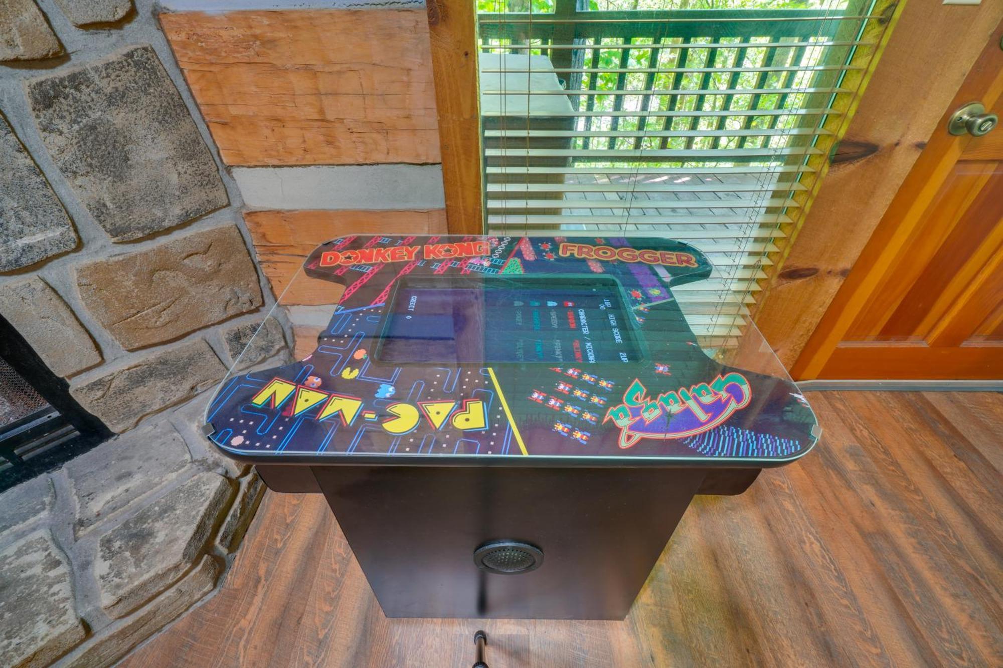 Gatlinburg Cabin With Hot Tub About 6 Mi To Downtown! エクステリア 写真